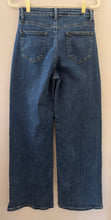 Load image into Gallery viewer, The Avery Wide Leg Jeans