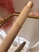 Load image into Gallery viewer, The Jolie Ring