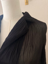 Load image into Gallery viewer, The Celeste Plissé Button Down