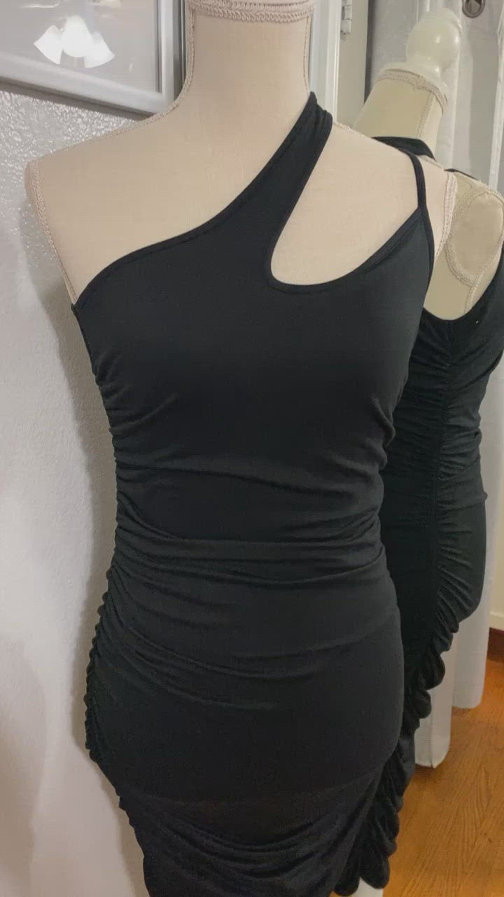 One Shoulder Ruched Dress (BLACK)