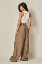 Load image into Gallery viewer, Lexie Linen Pant (Coco)
