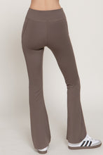 Load image into Gallery viewer, The Sculpt Flare Leggings
