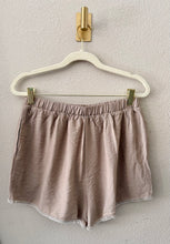 Load image into Gallery viewer, The Coastline Trim Shorts
