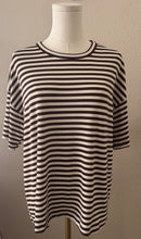 Load image into Gallery viewer, The Reese Striped Tee
