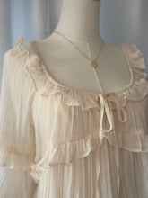 Load image into Gallery viewer, The Juliette Ruffle Blouse (Ivory)
