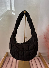 Load image into Gallery viewer, Shoulder Quilted Bag (Black)
