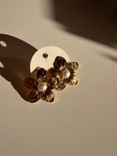 Load image into Gallery viewer, Pearl Bloom Earrings
