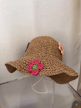 Load image into Gallery viewer, The Daisy Dream Straw Hat
