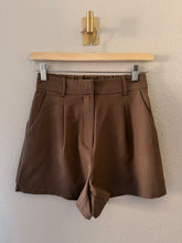 Load image into Gallery viewer, The Weekday Tailored Shorts
