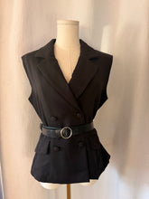 Load image into Gallery viewer, The Sofia Sleeveless Blazer-Black
