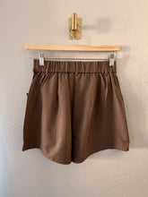 Load image into Gallery viewer, The Weekday Tailored Shorts
