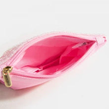 Load image into Gallery viewer, The Pearl Heart Beaded Coin Purse
