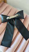 Load image into Gallery viewer, Faux Leather Bow (Black)
