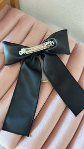 Faux Leather Bow (Black)