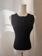 Load image into Gallery viewer, The Everyday Rib Henley (Black)
