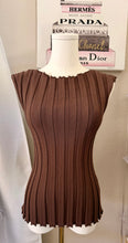 Load image into Gallery viewer, The Signature Top (Brown)

