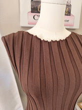 Load image into Gallery viewer, The Signature Top (Brown)
