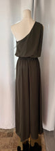 Load image into Gallery viewer, Arielle Gold Detail Jumpsuit
